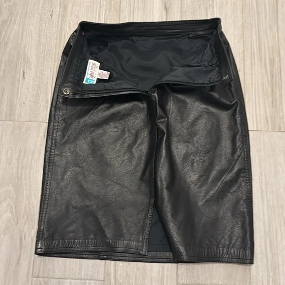 Genuine Leather Pencil Skirt - Picture 5 of 5